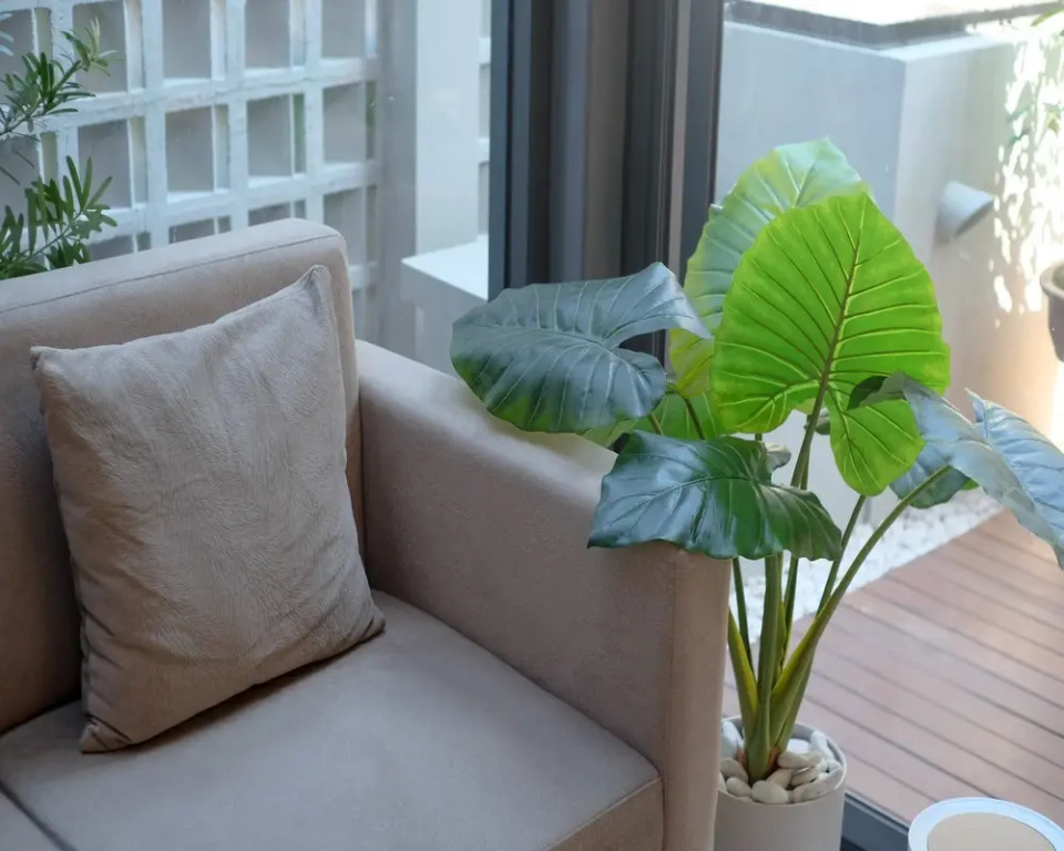 Sans Hotel RG Living Jogja by RedDoorz