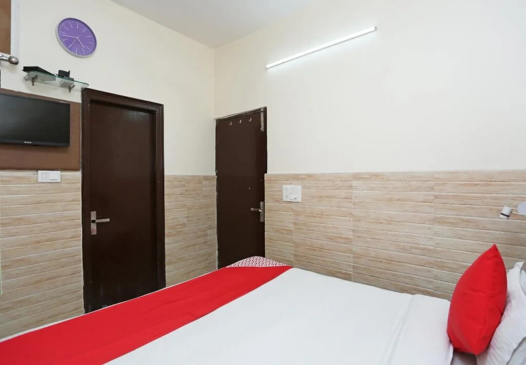 Comfort Inn By OYO Rooms