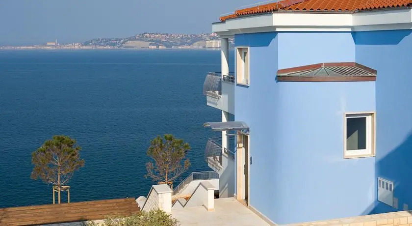 Skiper Residence - Villa Tina