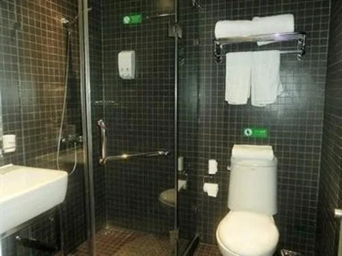 Motel168 Qingdao Licun Fengshan Road