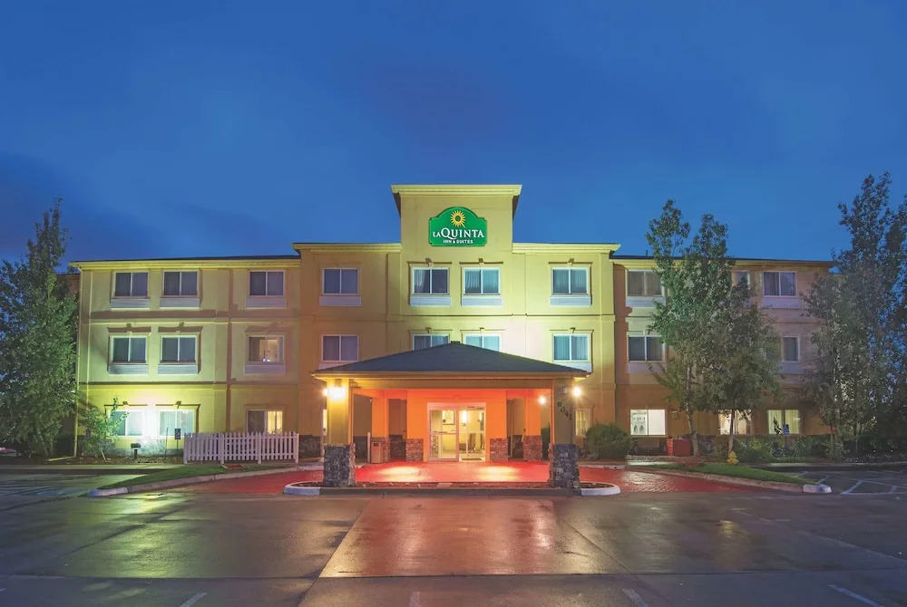 Holiday Inn Express Denver Brighton