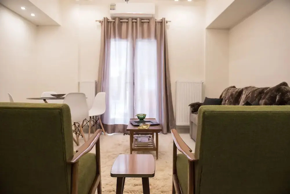 #halu! Modern Center Apartment