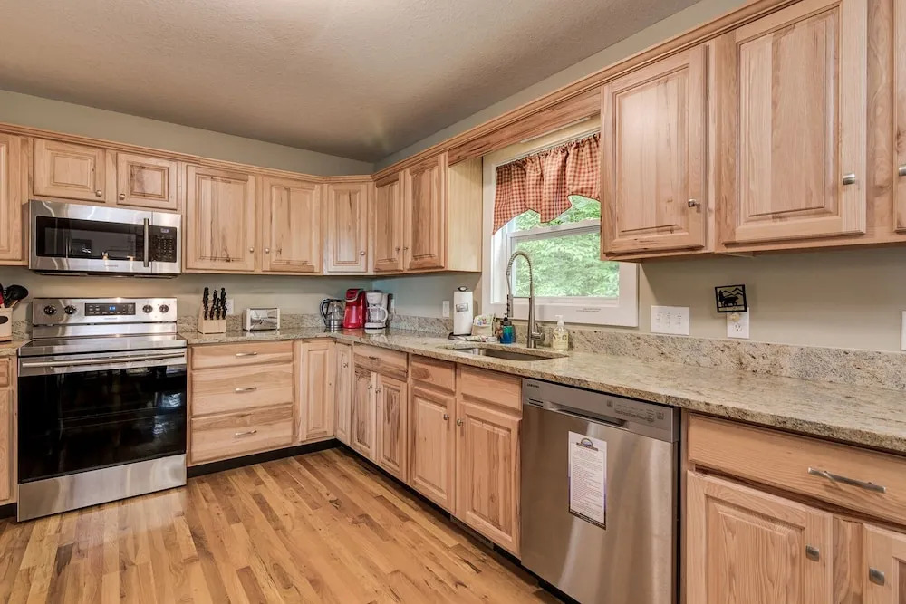 Blue Ridge Barkway - 3 Br Home