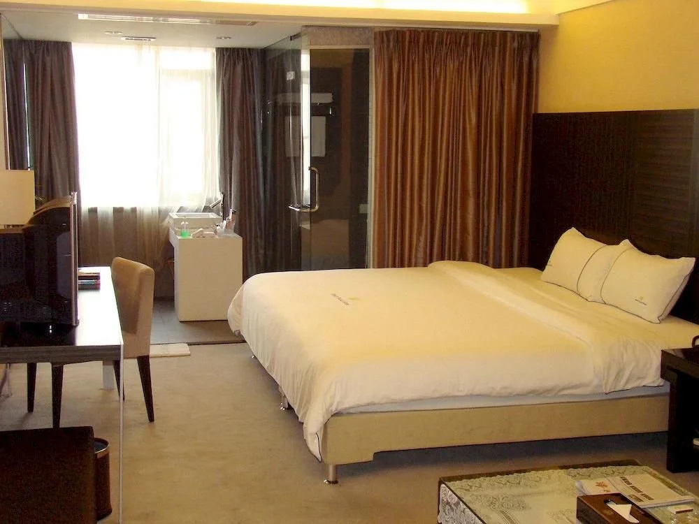 King's Palace Hotel