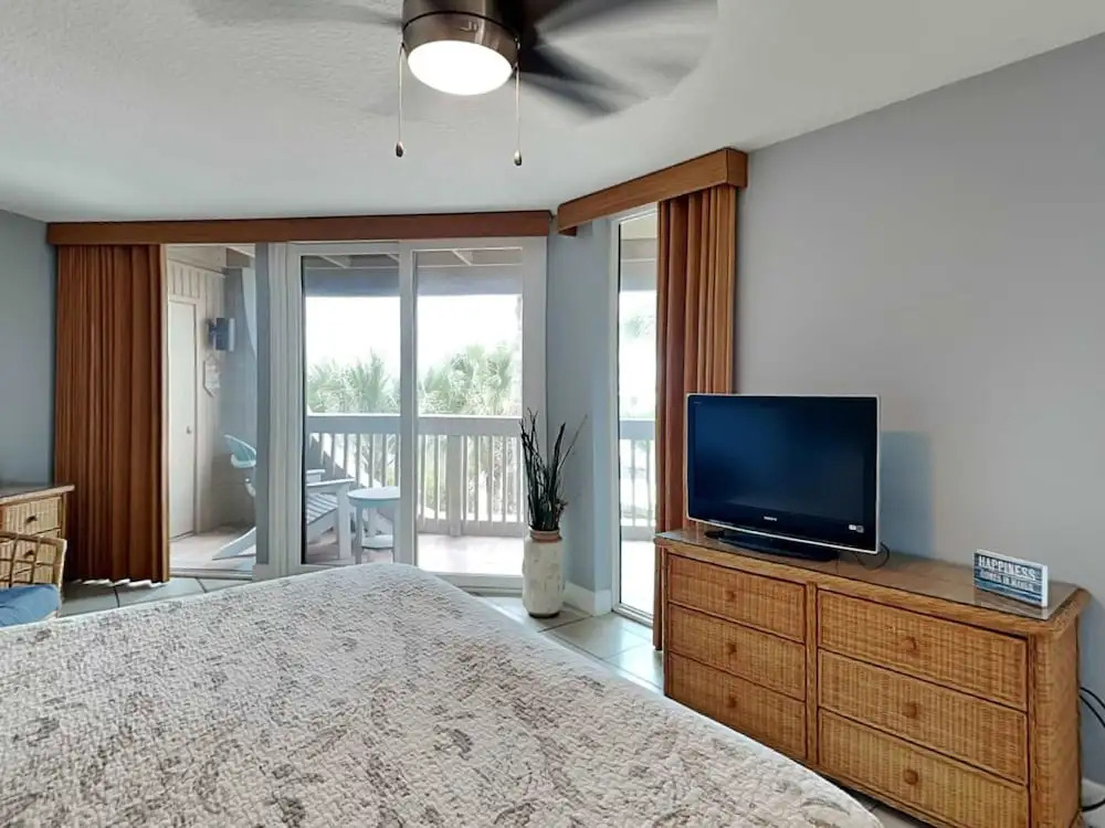 Oceanfront Luxury 2BR Condo New Rental