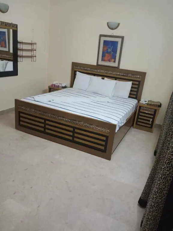 Serena Guest House