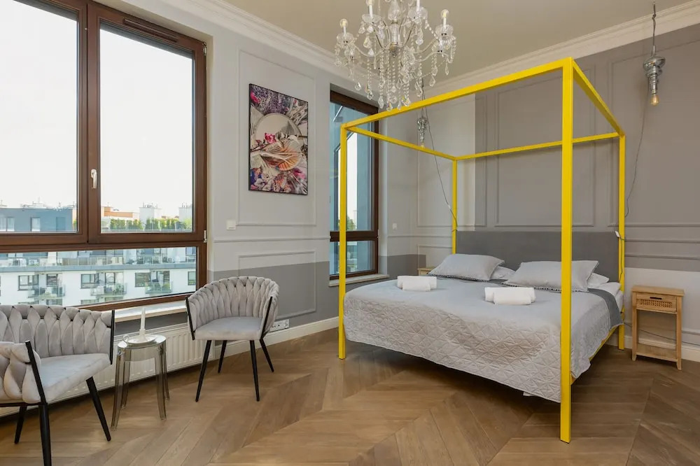 Magnificent Sarmacka By Renters Prestige