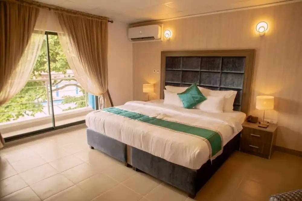 Riviera Suites