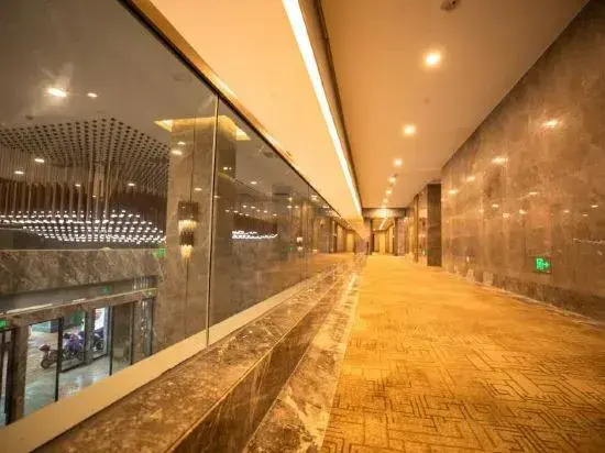 Miluo Metropark Eco Resor Hotel