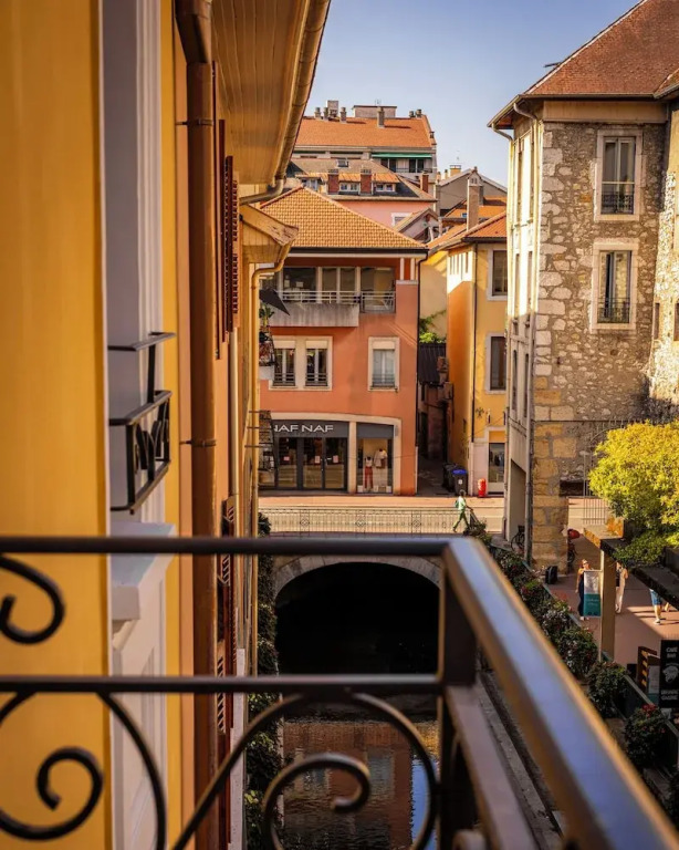 Hôtel La Cour du 6
