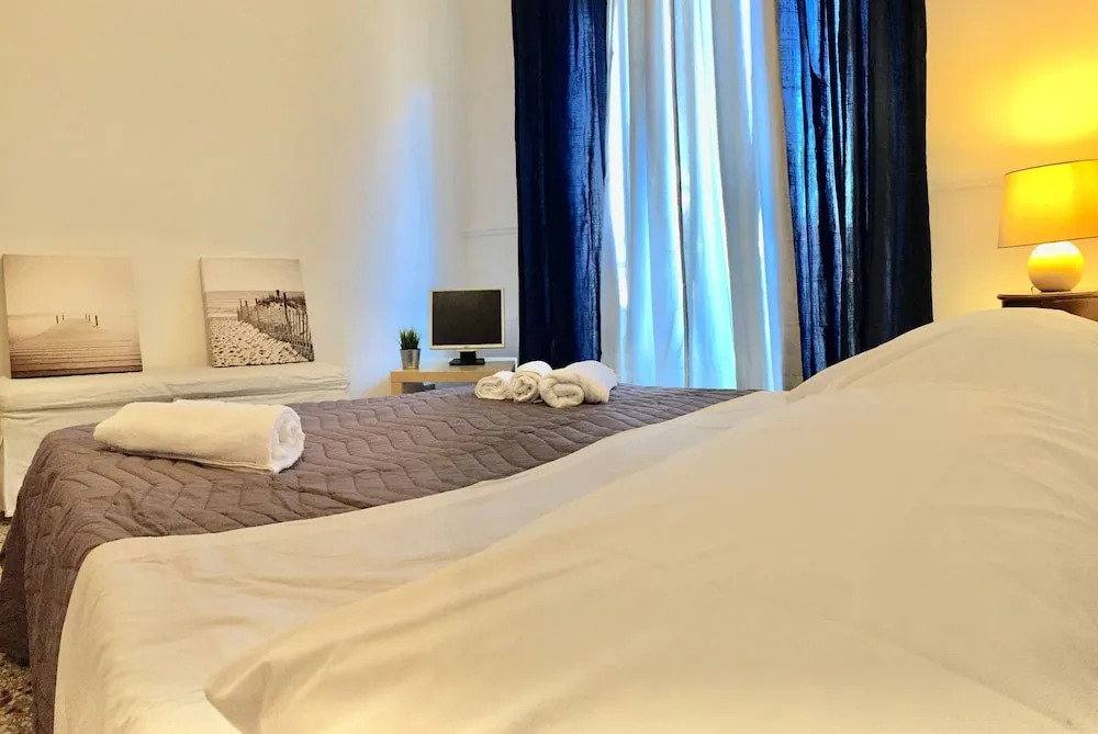 Re di Roma Helios Apartment