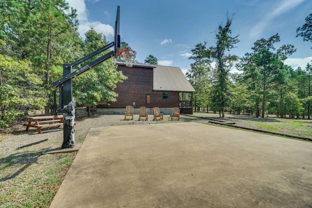 'penny Lane Lodge' Broken Bow Cabin < 6 Mi to Lake