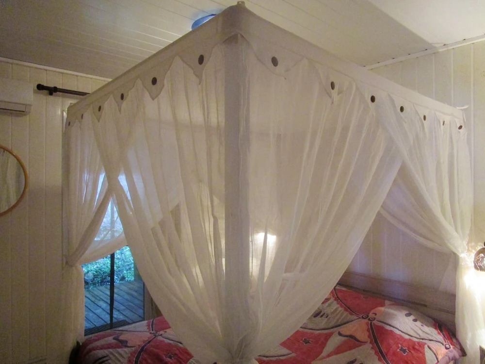 Bungalow With 2 Bedrooms in Bouillante, With Wonderful sea View, Furnished Garden and Wifi - 100 m From the Beach