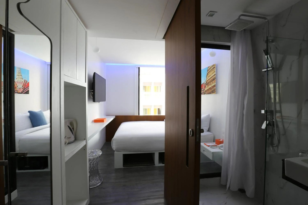 Premier Inn Dubai Ibn Battuta Mall