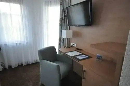Hotel-Pension-Jasmin
