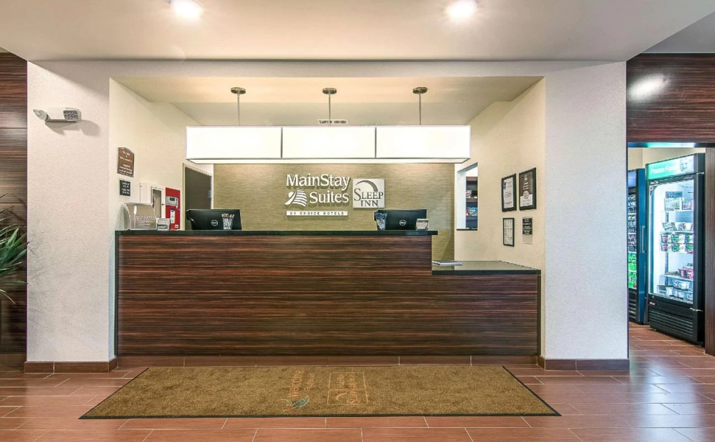 Mainstay Suites