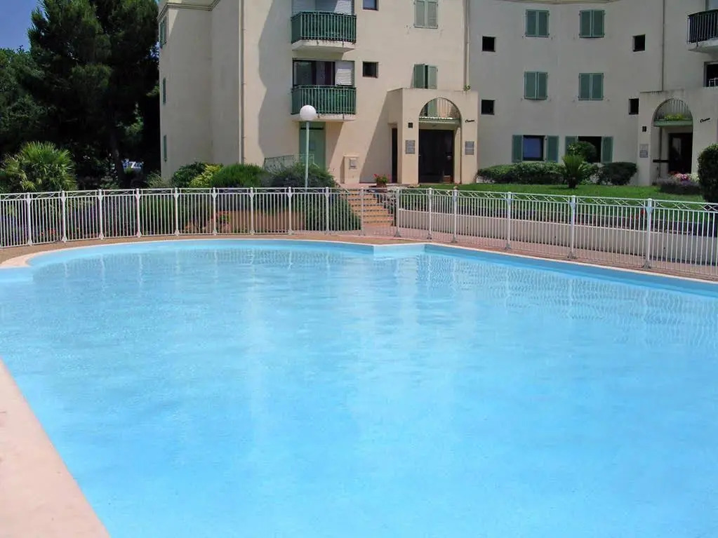 Apartment Ste Croix le Parc