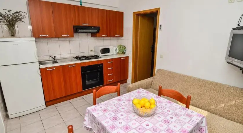Apartments Obradovic