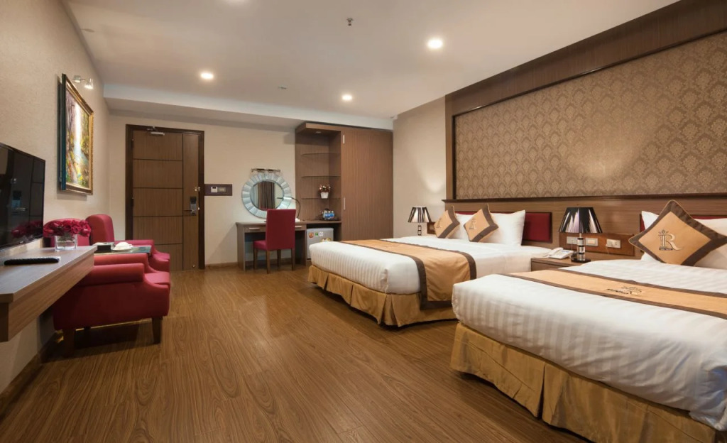 Royal Palace Hotel