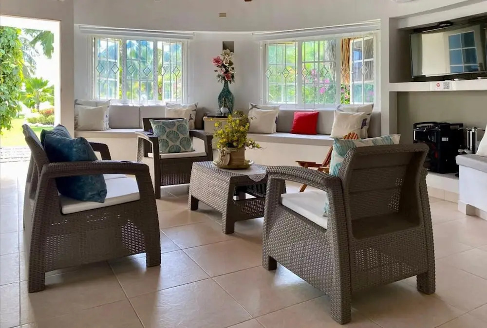 w Amazing 5BR House w Ocean View n AC in CTG