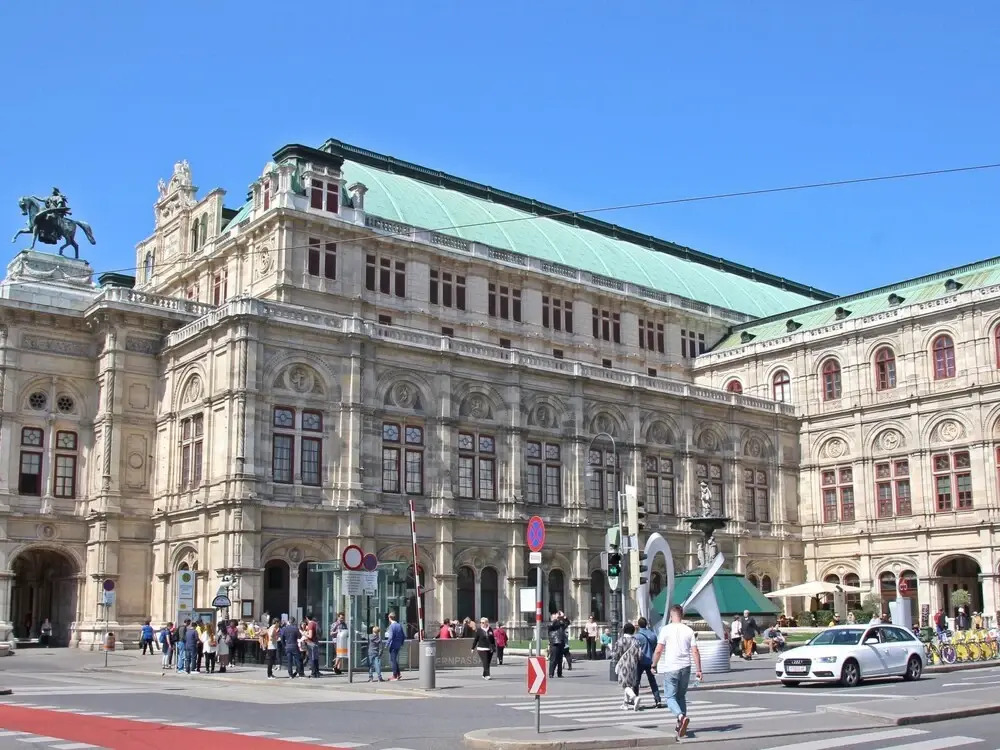 Auersperg Wien in Wien