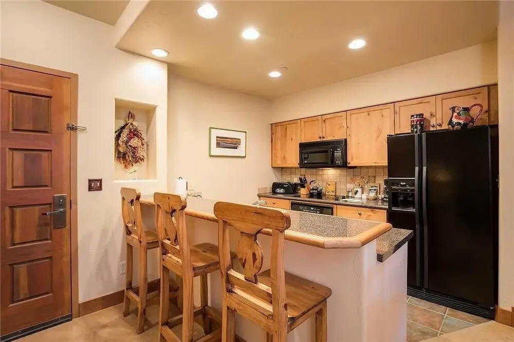 Tl2205 Beautifully Appointed Vacation Home! Just Steps From Outdoor Activities!