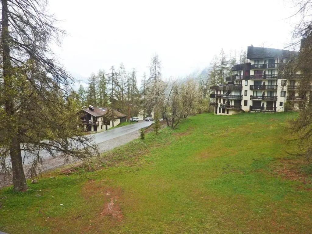 Studio Les Orres, 1 pièce, 4 personnes - FR-1-322-192