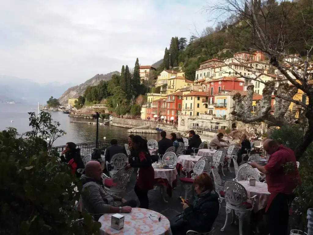 I Tre Oleandri Varenna