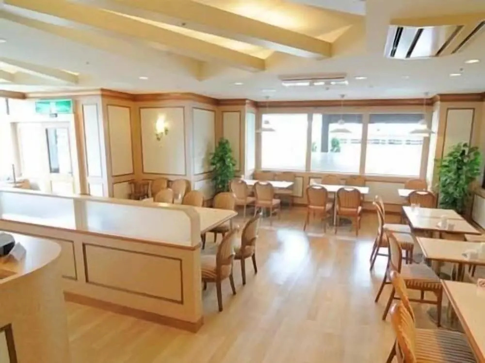 Grand Hotel God 奈中-Hiratsuka annex parking (self-propelled)
