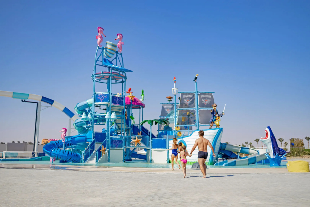 Movenpick Waterpark Resort & Spa Soma Bay