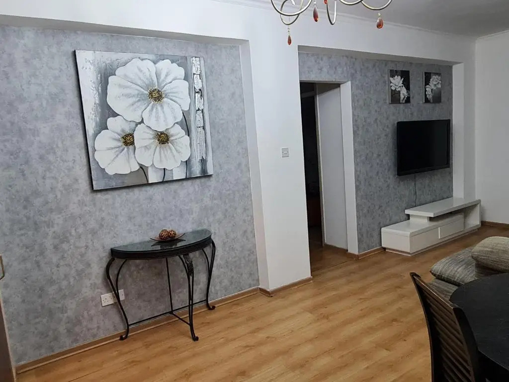 2Bd Sea View Flat