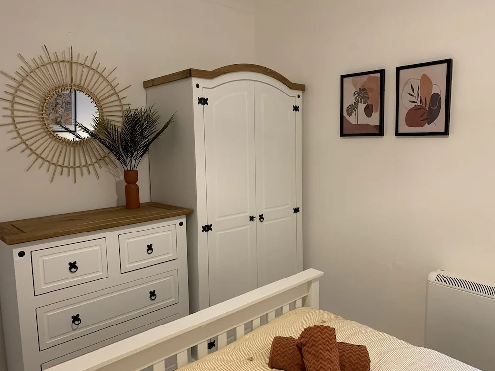 Stunning 3-bed Apartment in Ventnor
