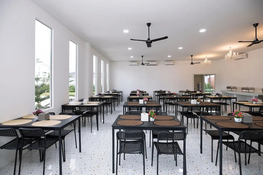 Andaman Sea Best Pool Access and Villas