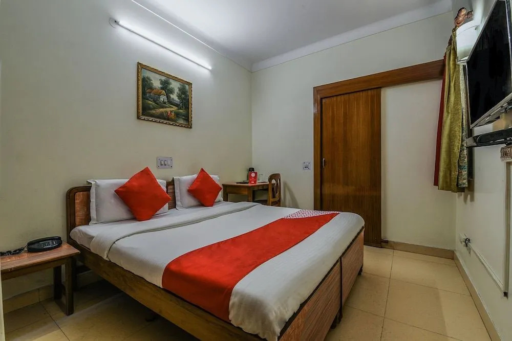 OYO 2357 Home Stay The Excellency