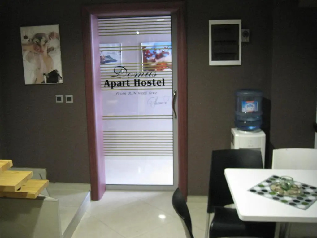 Domus Aparthotel