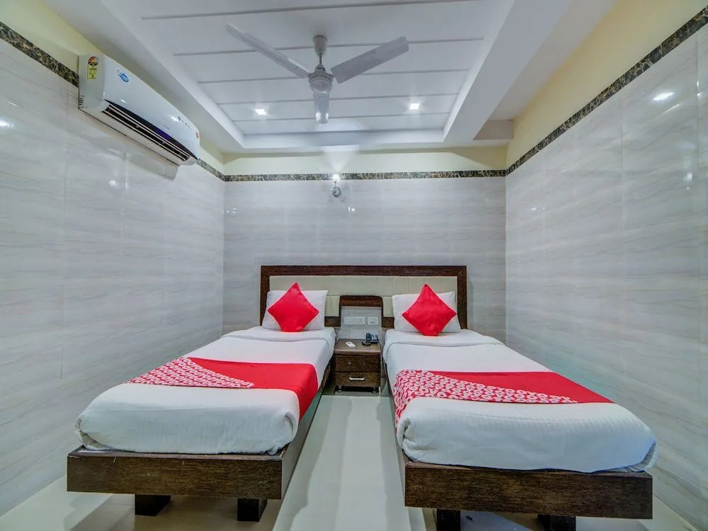 OYO 24397 Flagship 9 Star Hotel Shamshabad