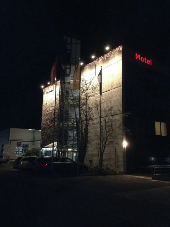 Budget Motel Self Check-In