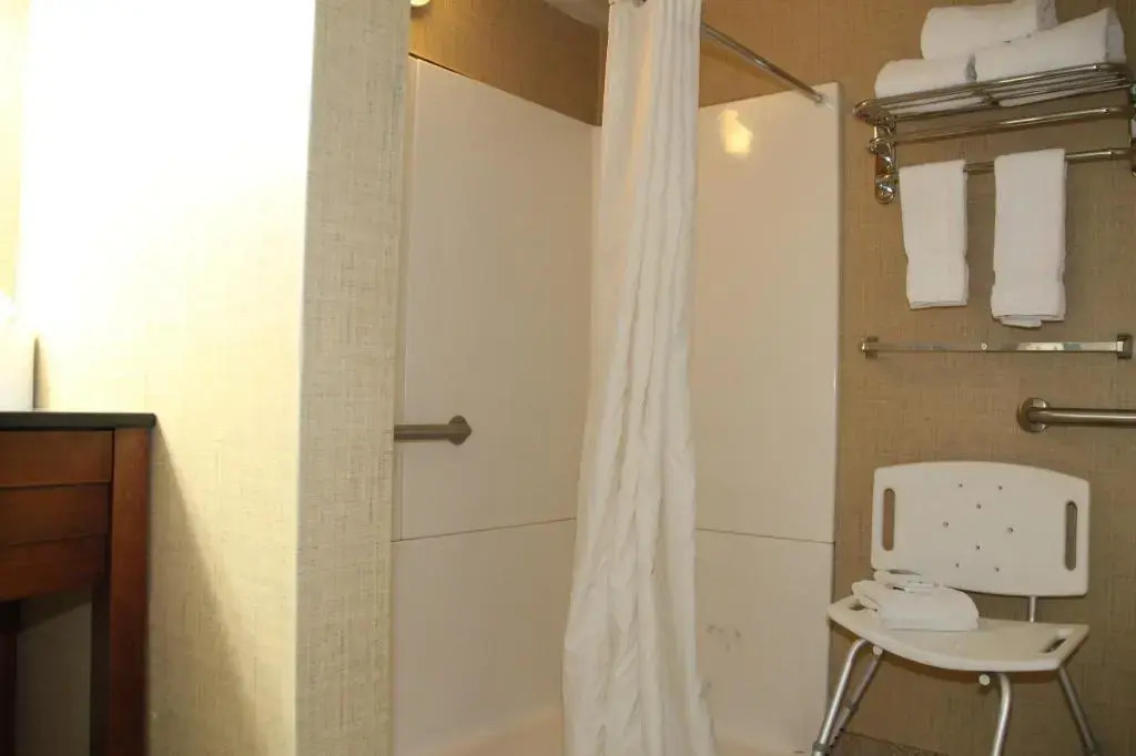 Comfort Inn & Suites Baltimore Inner Harbor
