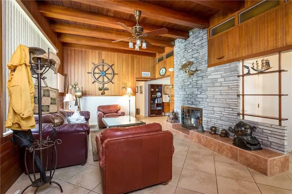 USS Gulf Breeze Beach - Five Bedroom Home