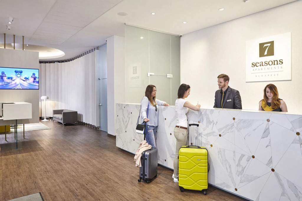 7Seasons Central Suites