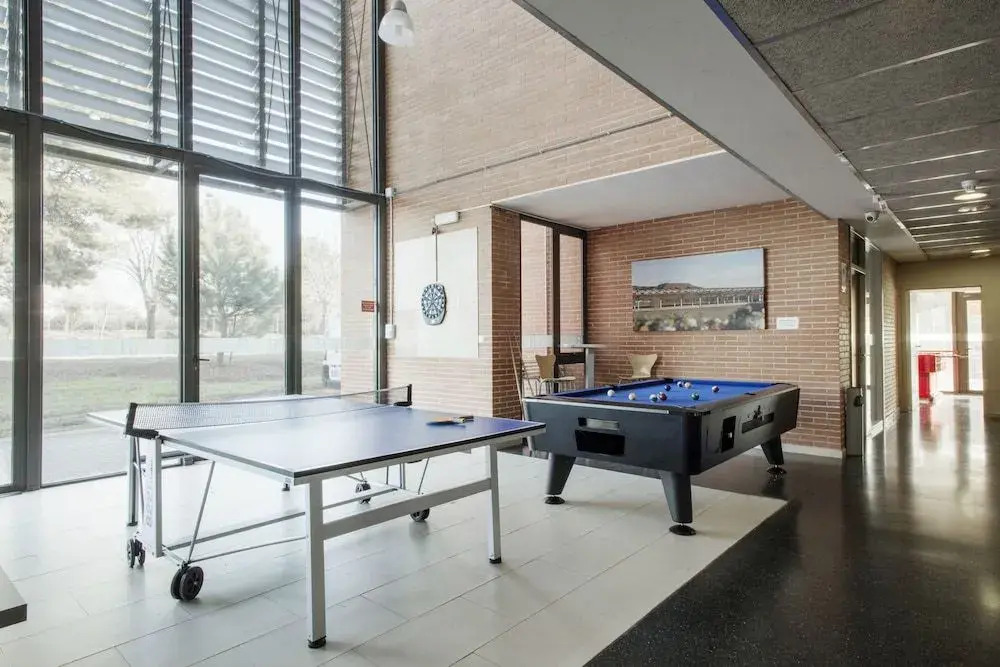 Residencia Universitaria Resa Giner de Los Ríos