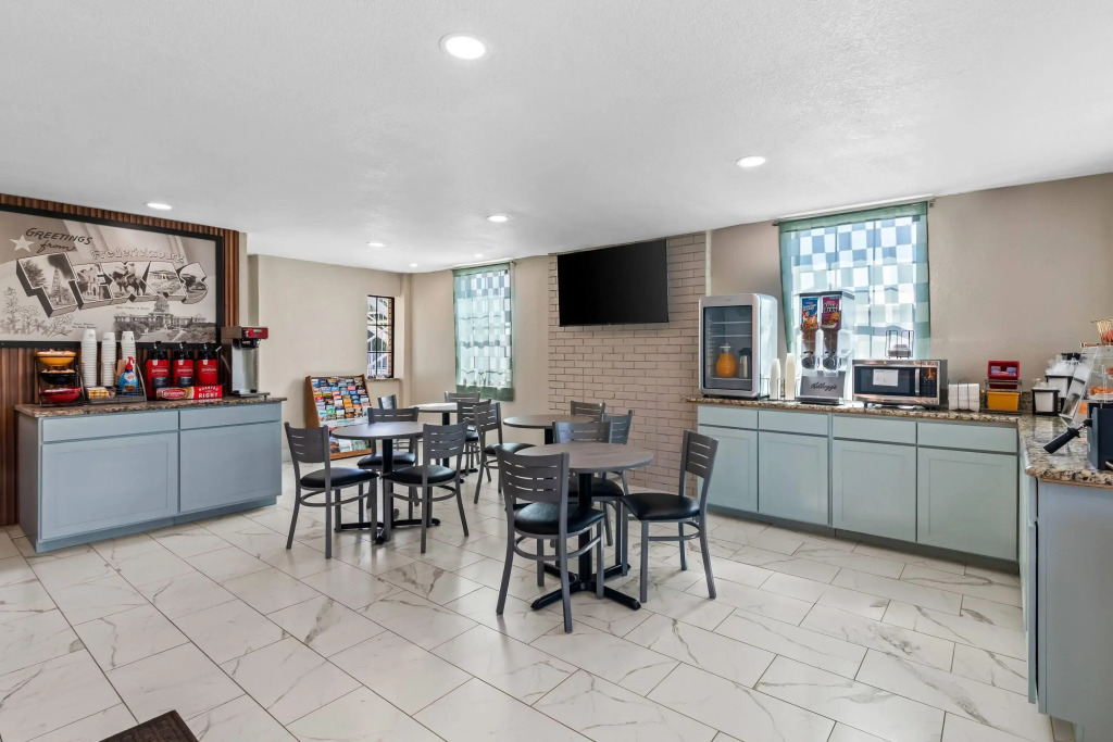 Super 8 by Wyndham Fredericksburg