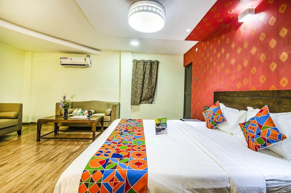 FabHotel Prince Park - Nr Sajra Fort