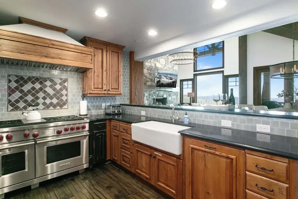 Grand Lodge - Penthouse #505 - Ski-in/ski-out 5 Bedroom Condo