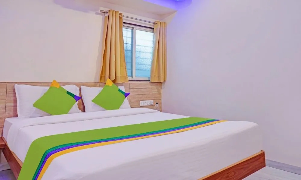 Treebo Trend Hotel Satkar