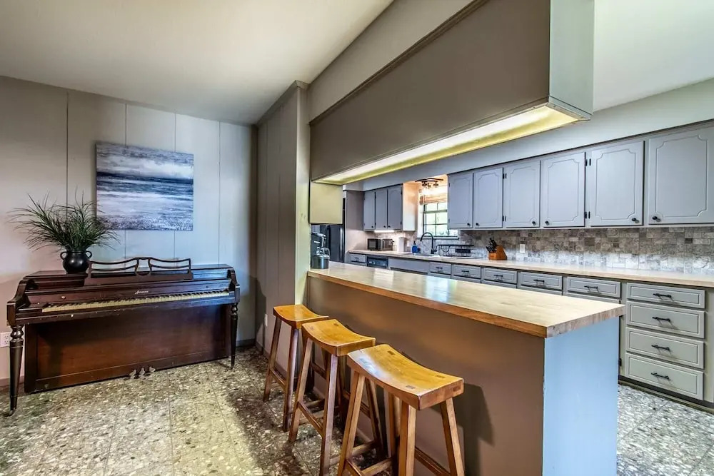 Water View, Ocean Drive Retreat Awaits