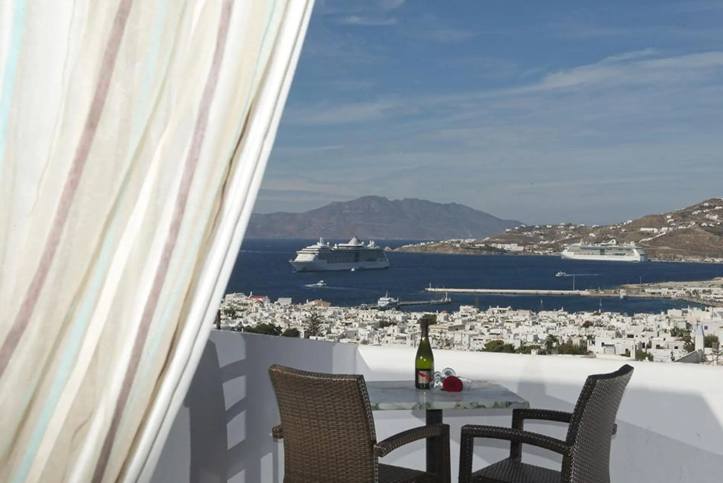 Zannis Hotel