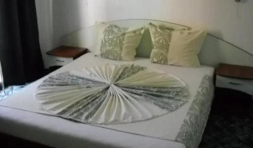 Hotel Opal