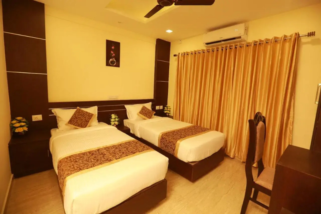 The Crescent Suites