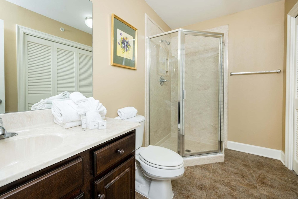 The Oasis 1503 Formerly Phoenix West Ii 1503 3 Bedroom Condo